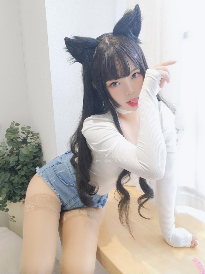 【性感美女】-白烨 犬系姐姐[88P15V-1.43GB]