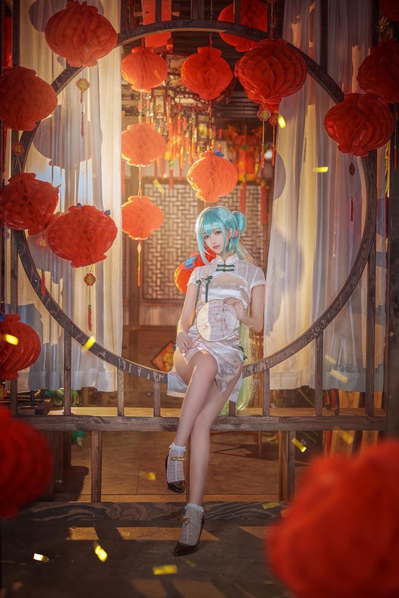 【持续更新】-Shika小鹿鹿 初音韶华[23P-2V106MB]