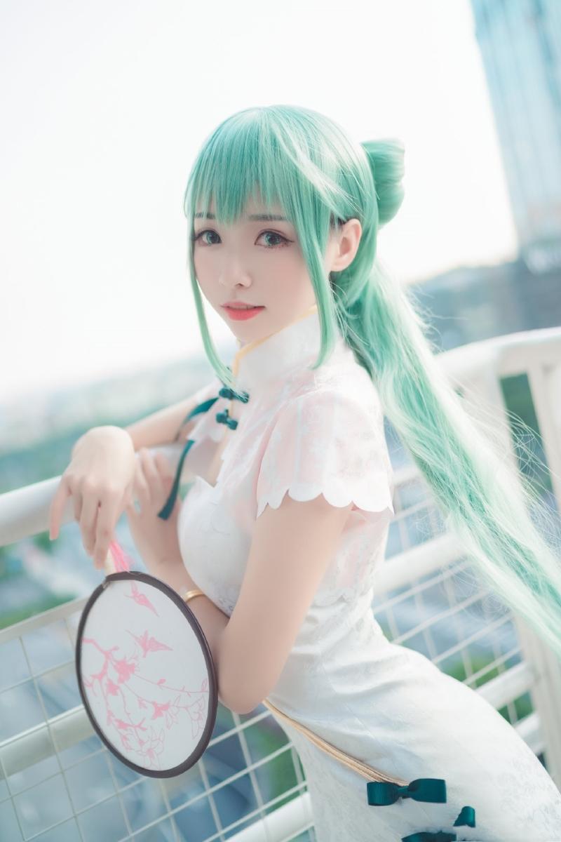 【完美佳人】-大大卷卷小卷 初音夏日 [20P-37MB]