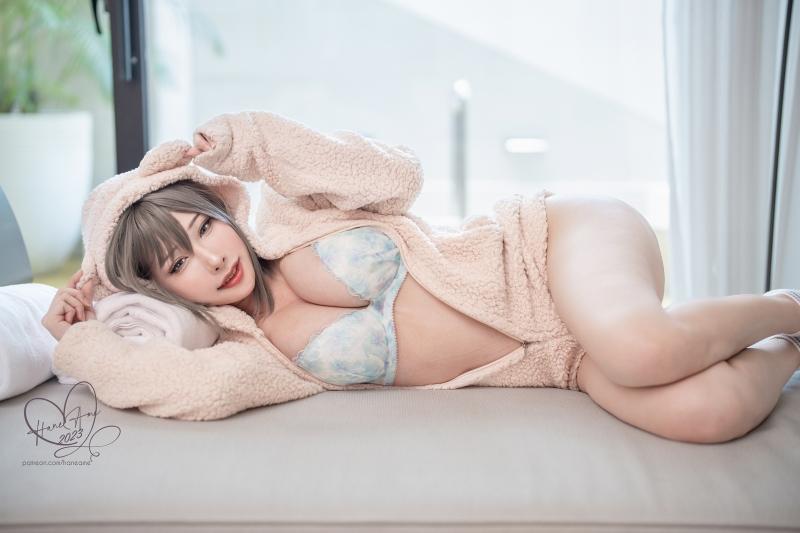 【高端精品】-雨波_HaneAme Original Sleepy bear [44P2V-327MB]