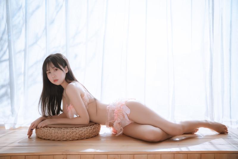 【小编强推】-萌芽儿 图片包 粉[45P-748MB]