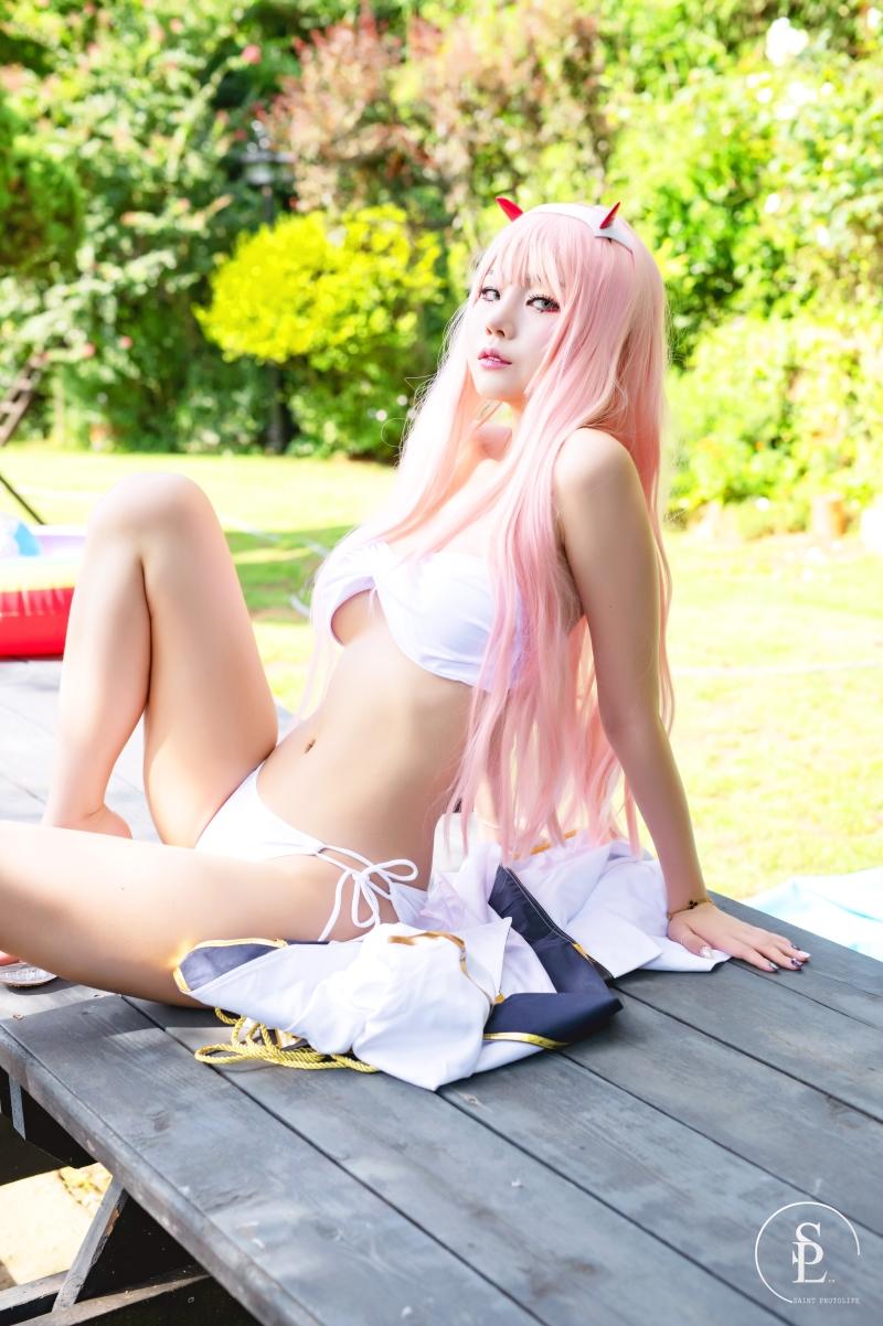 【美女推荐】-Yuna(윤아) [SAINT Photolife] No.10 Zero Two [63P-185MB]