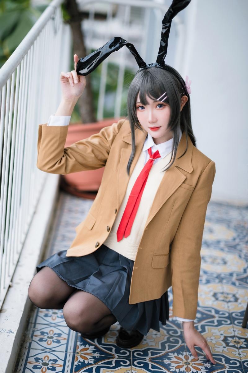 【资源分享】-瓜希酱 樱岛麻衣 校服[20P-92MB]