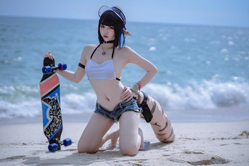 【精美资源】-二佐Nisa 森蚺泳装[22P-176MB]