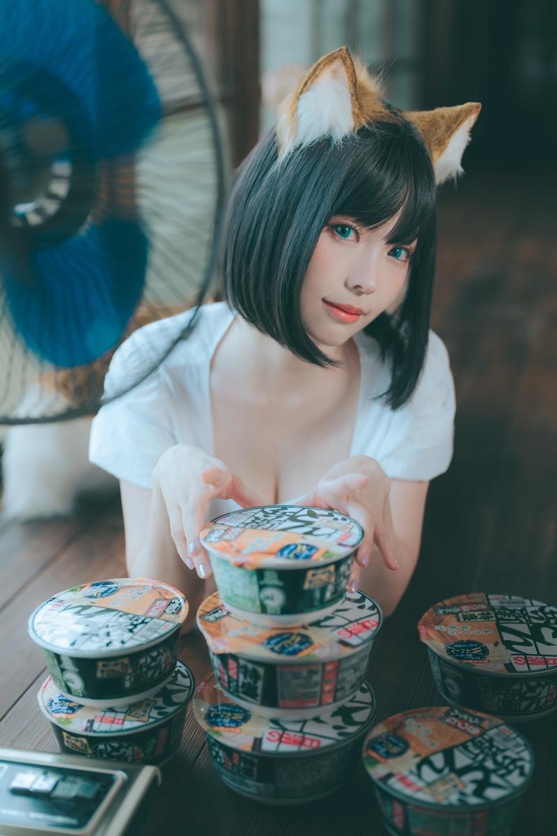 【完美佳人】-ElyEE子 2023.July B-Dongitsune ~White dress 白洋裝狐少女 [59P2V-167MB]
