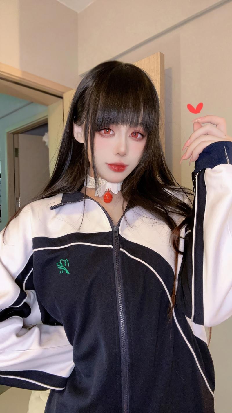 【精品资源】-九言 白色体操服[32P5V-298MB]