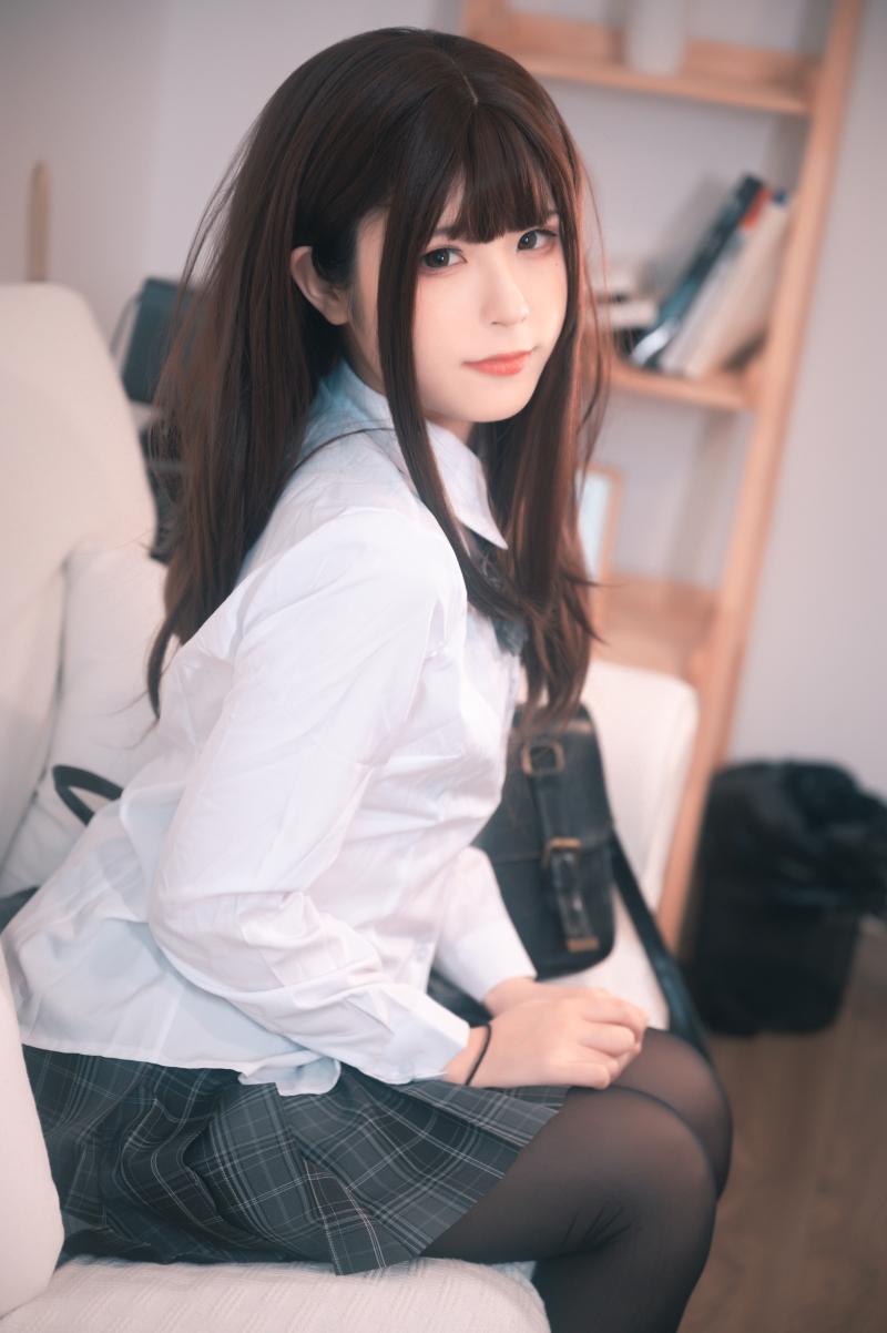 【值得一看】-Quan冉有点饿 作品合集 [30套][持续更新]