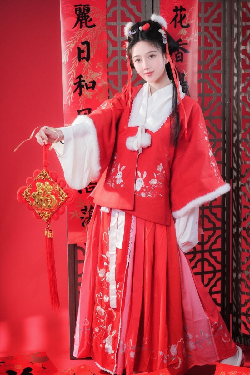 【完美佳人】-年年Nnian 作品合集[130套][持续更新]