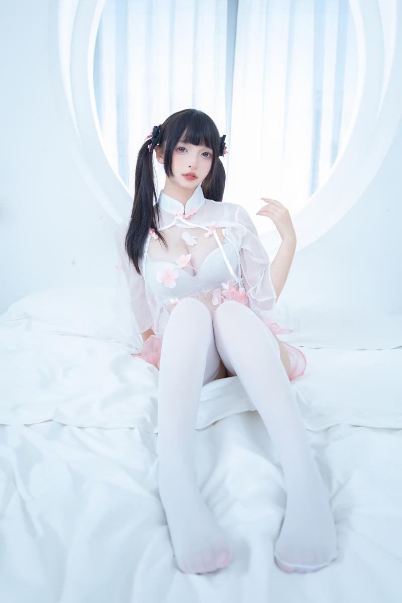 【值得收藏】-神楽坂真冬 蜜桃雪糕[75P2V-420MB]