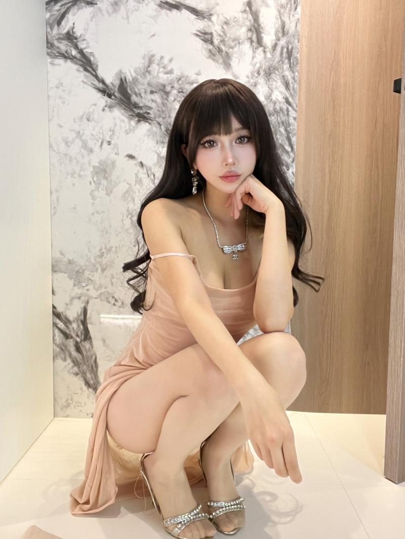 【资源分享】-过期米线线喵 我那风情万种的夫人[32P-173MB]