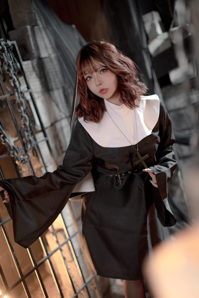 【完美coser】-yuuhui玉汇 被侵染的修女[103P-2.31GB]