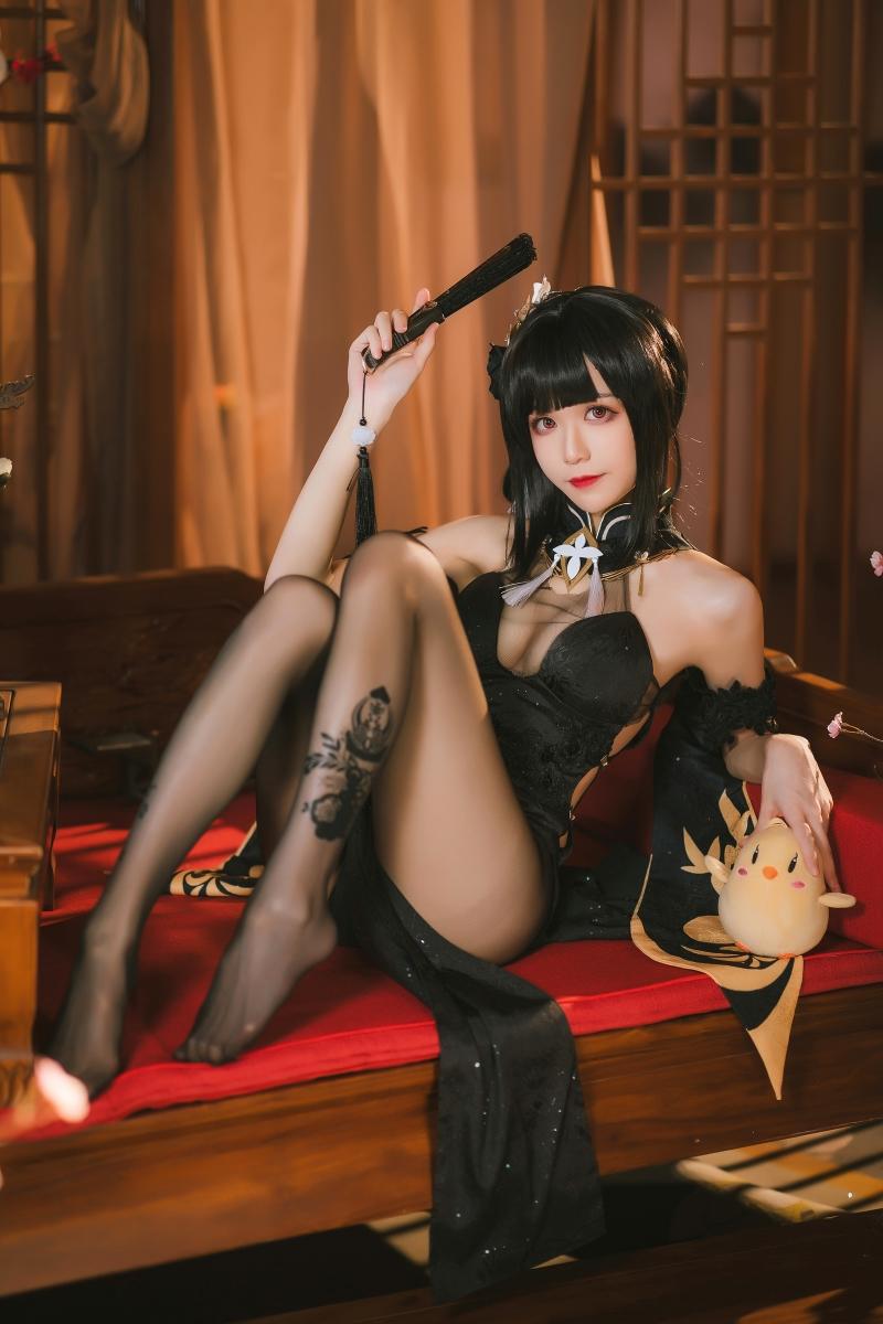 【完美coser】-Tomoyo酱 碧蓝航线 镇海旗袍[54P-329MB]