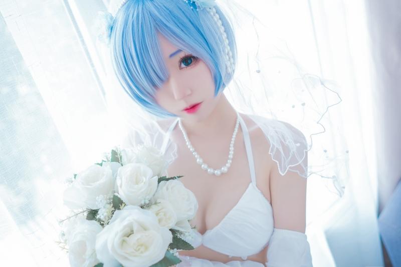【精品资源】-猫君君_MaoJun 蕾姆内衣花嫁 [41P-352MB]