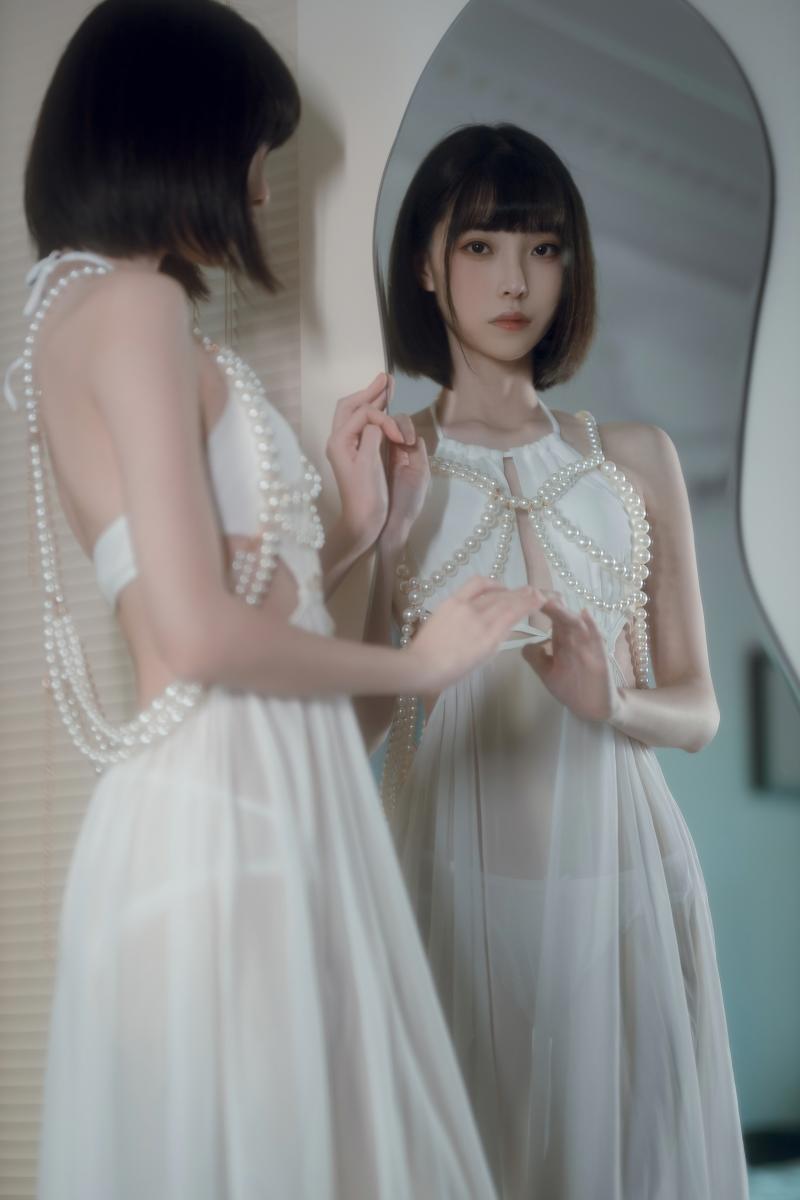 【高端精品】-许岚LAN 晨间女友 [40P-581MB]