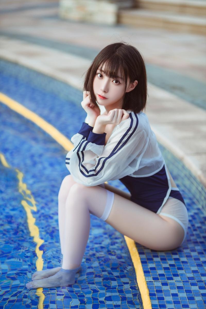 【收藏版】-许岚LAN 泳池竞泳 [40P-365]