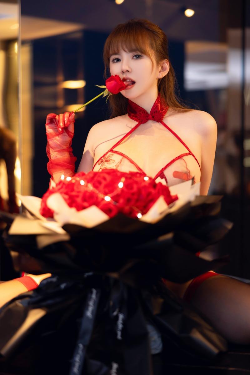 【完美佳人】-颜值博主 张思允Nice图片 烈焰玫瑰 015[71P-1.28G]