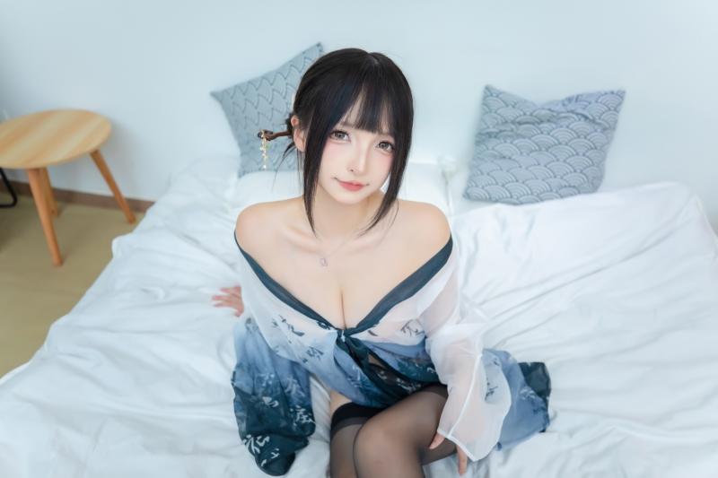 【完美佳人】-神楽坂真冬 蓬山夜吟[75P2V-319MB]