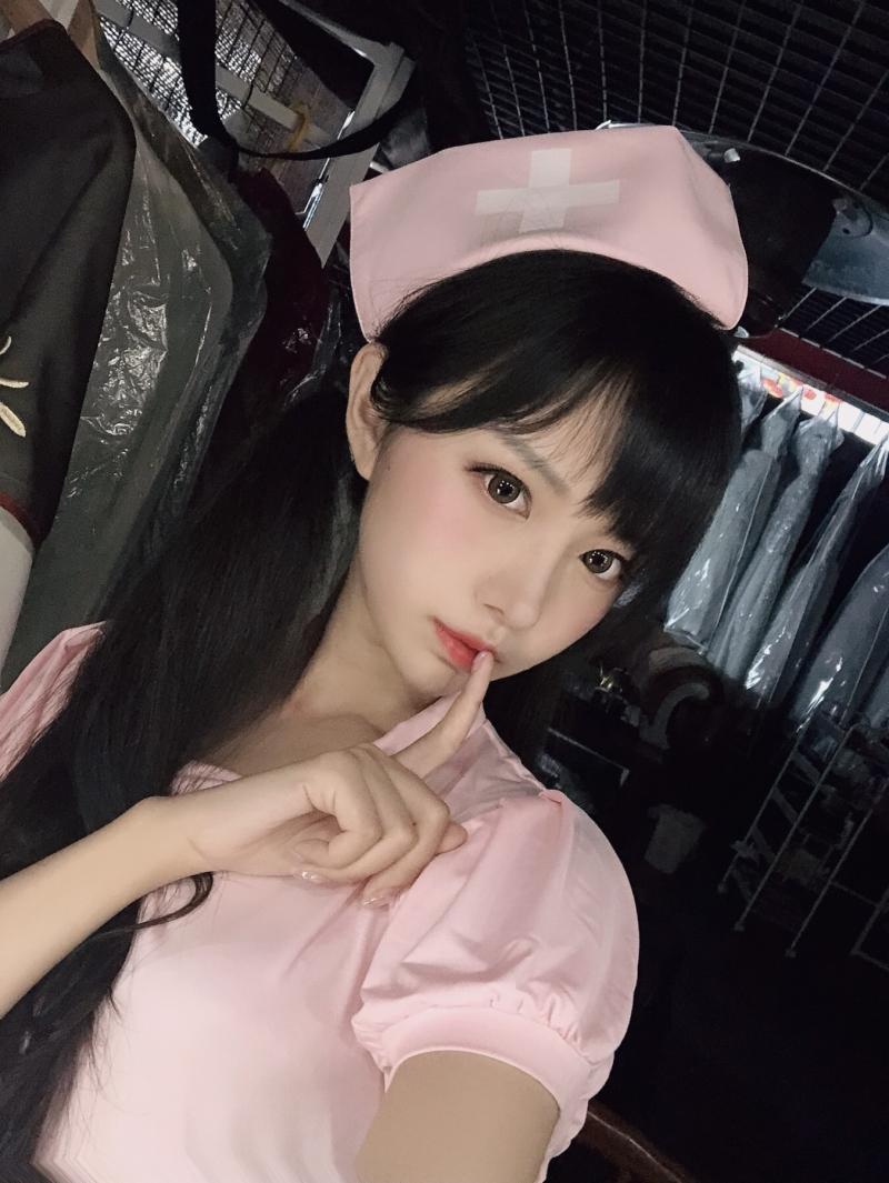 【值得收藏】-Shika小鹿鹿 第五套自拍[25P-40MB]