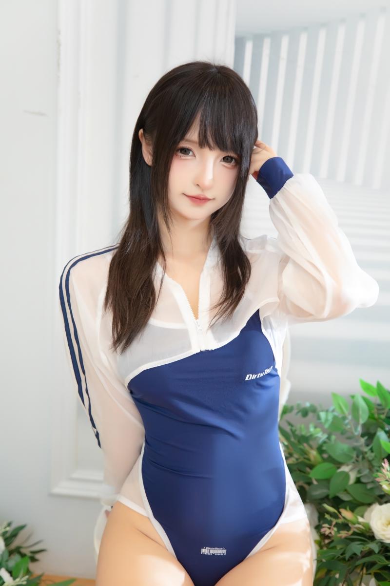 【值得收藏】-神楽坂真冬 夏日泳装[75P2V-425MB]