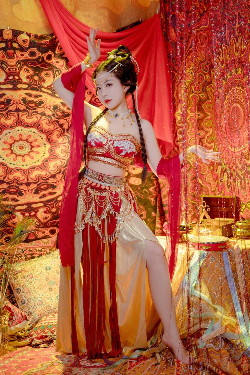 【性感美女】-虎森森 梦入敦煌[66P-1.67GB]