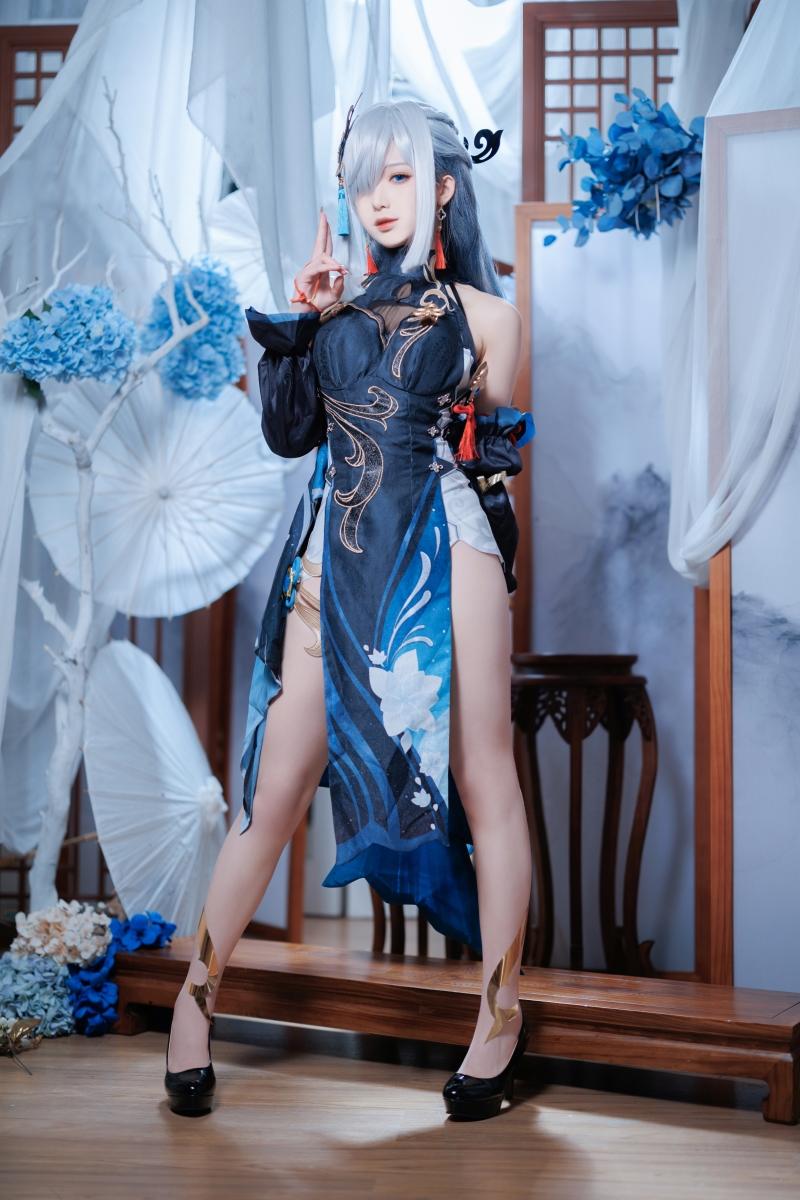 【小编强推】-封疆疆v COS图片 申鹤海灯节[40P-698MB]