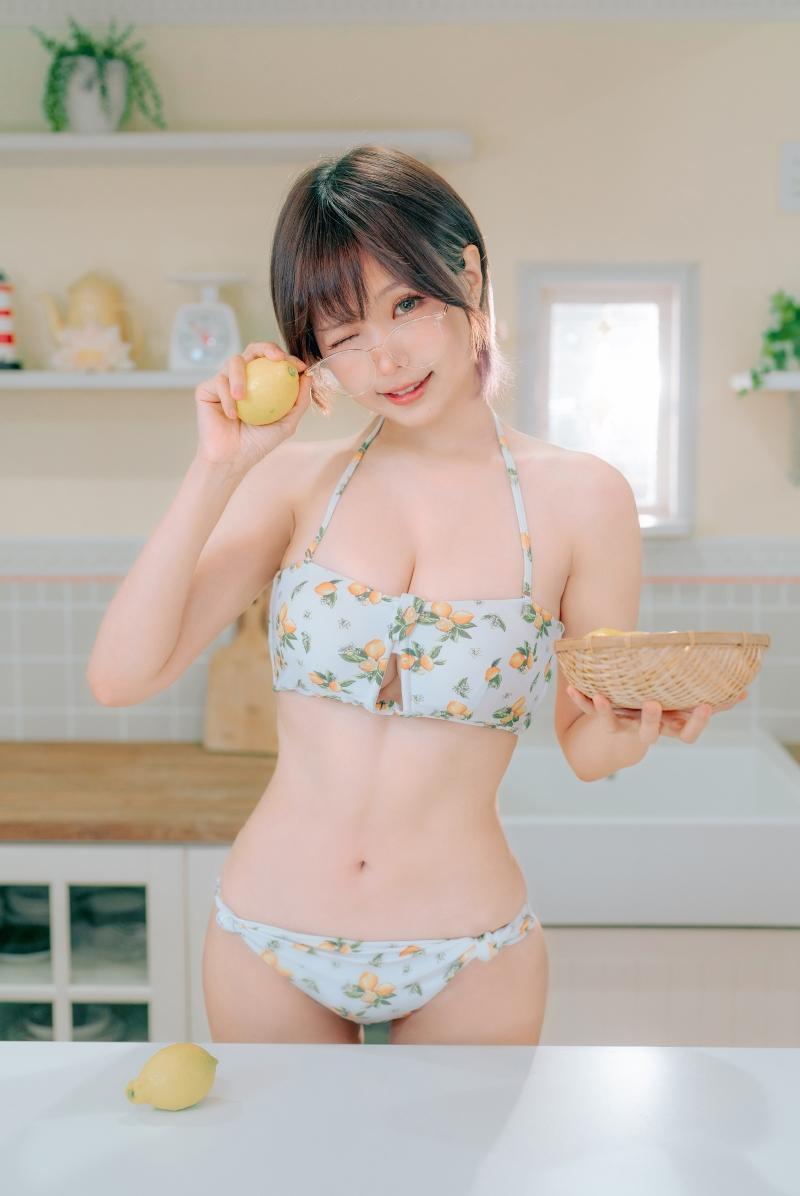 【高端精品】-ElyEE子 2023.august C-檸檬泳裝 Lemon Swimsuit [31P-113MB]