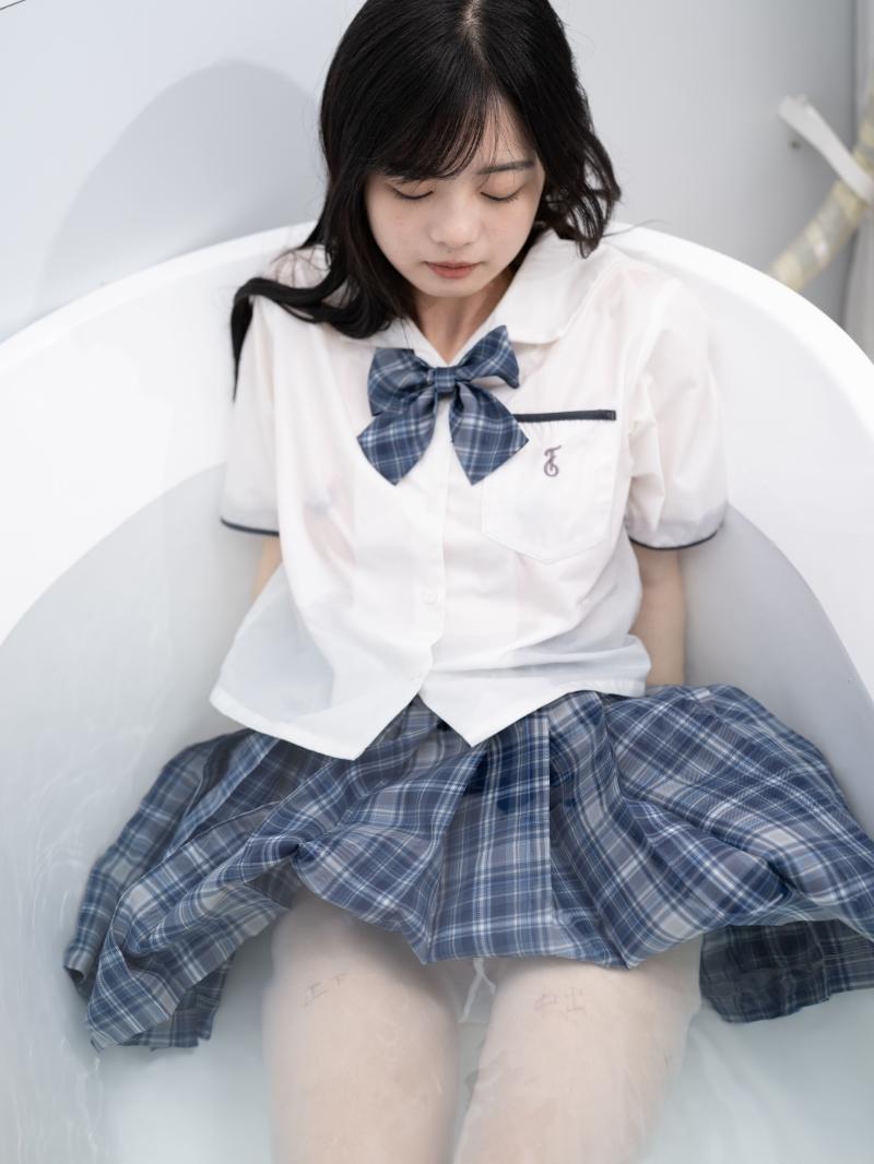 【高端精品】-少女秩序 晞可 JK[149P-3.45GB]