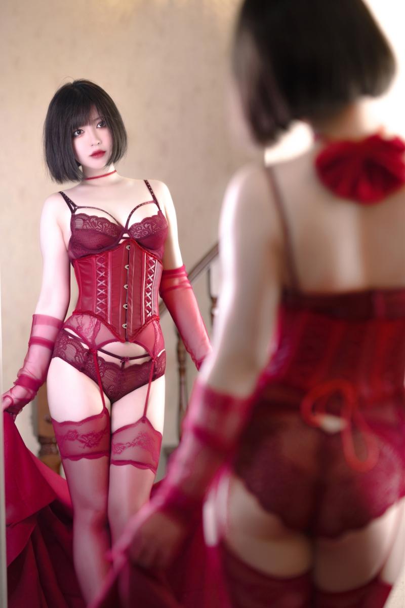 【最佳作品】-半半子 RED 赤紅[57P-110MB]