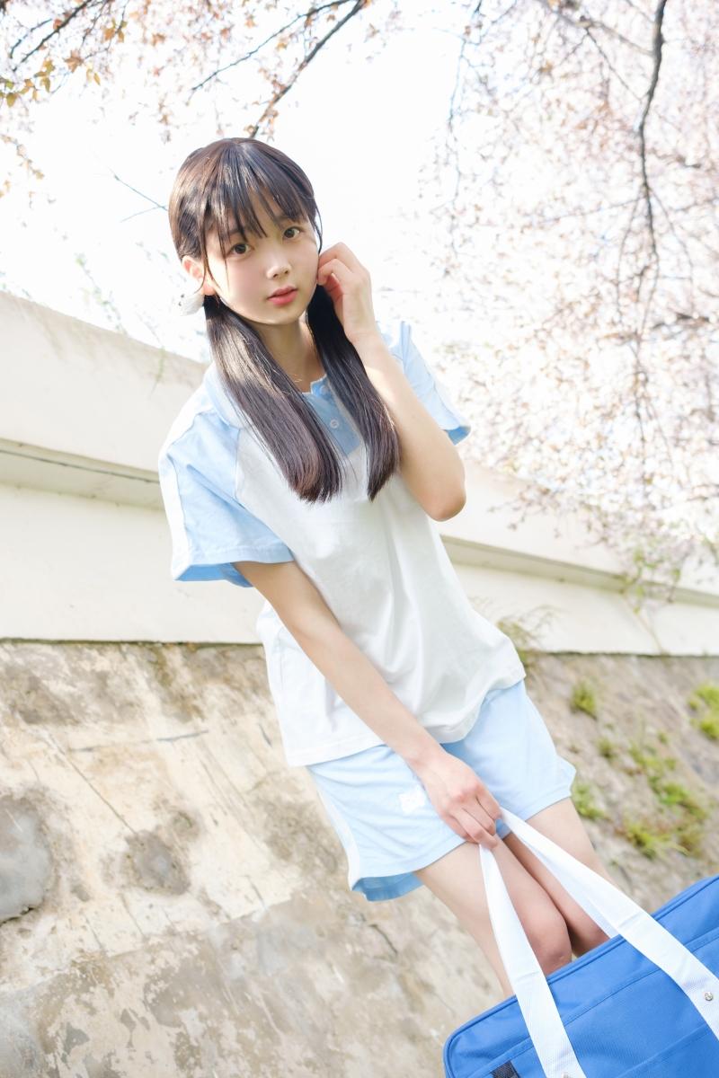 【资源分享】-赤西夜夜 稚乖画册 运动服[83P-434MB]