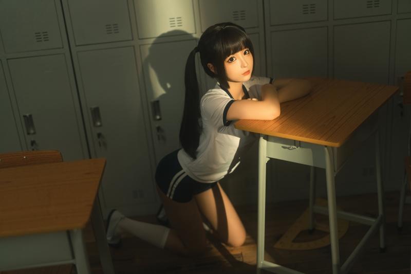 【精品资源】-蠢沫沫 午后课间[33P-310MB]