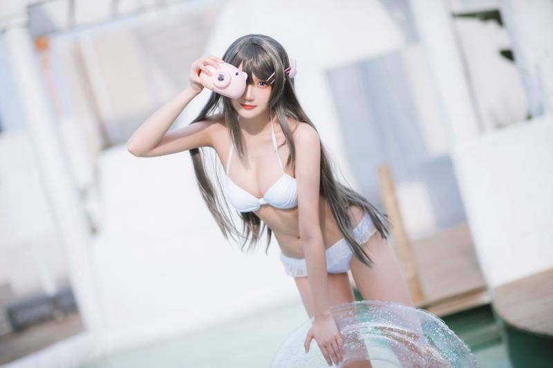 【收藏版】-瓜希酱 樱岛麻衣 泳装[28P-107MB]
