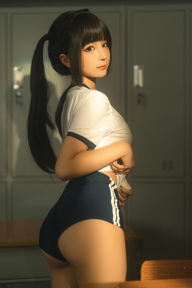 【精品资源】-蠢沫沫 午后课间[33P-310MB]