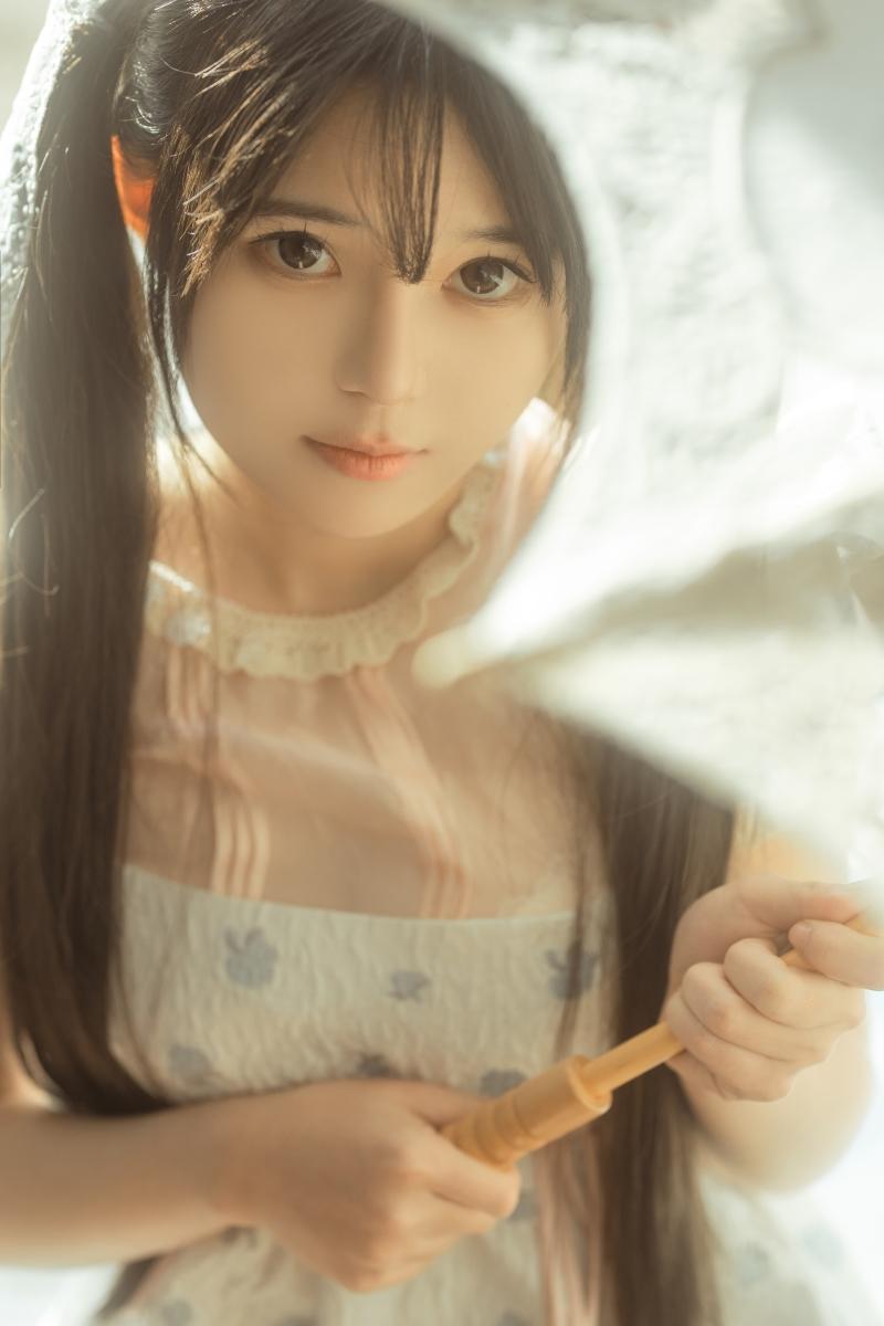 【高端精品】-rua阮阮 花房 小裙子 [54P-661MB]