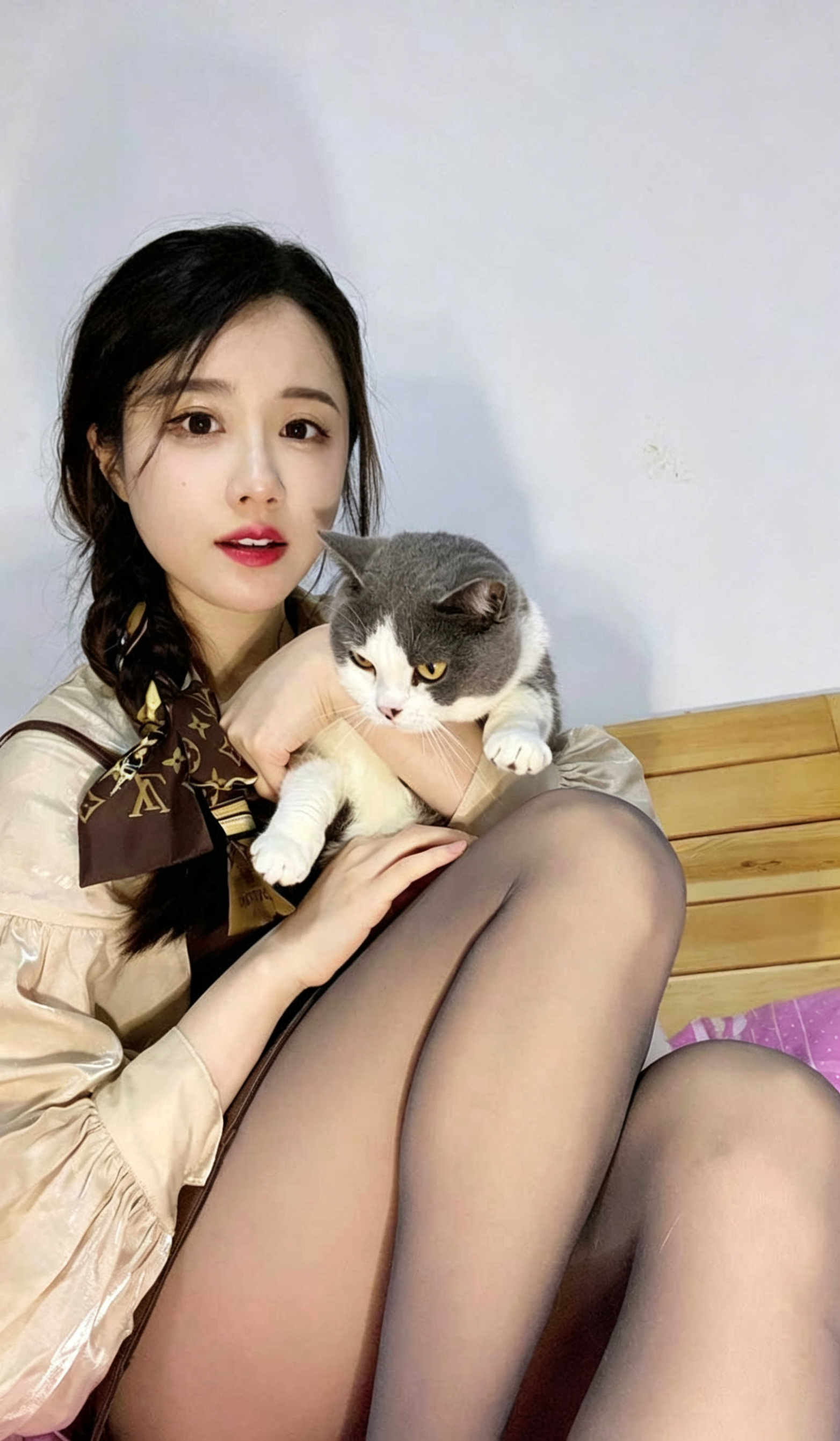 网红主播轩子巨 2 兔 圣诞节直播精彩瞬间，温柔氛围感拉满