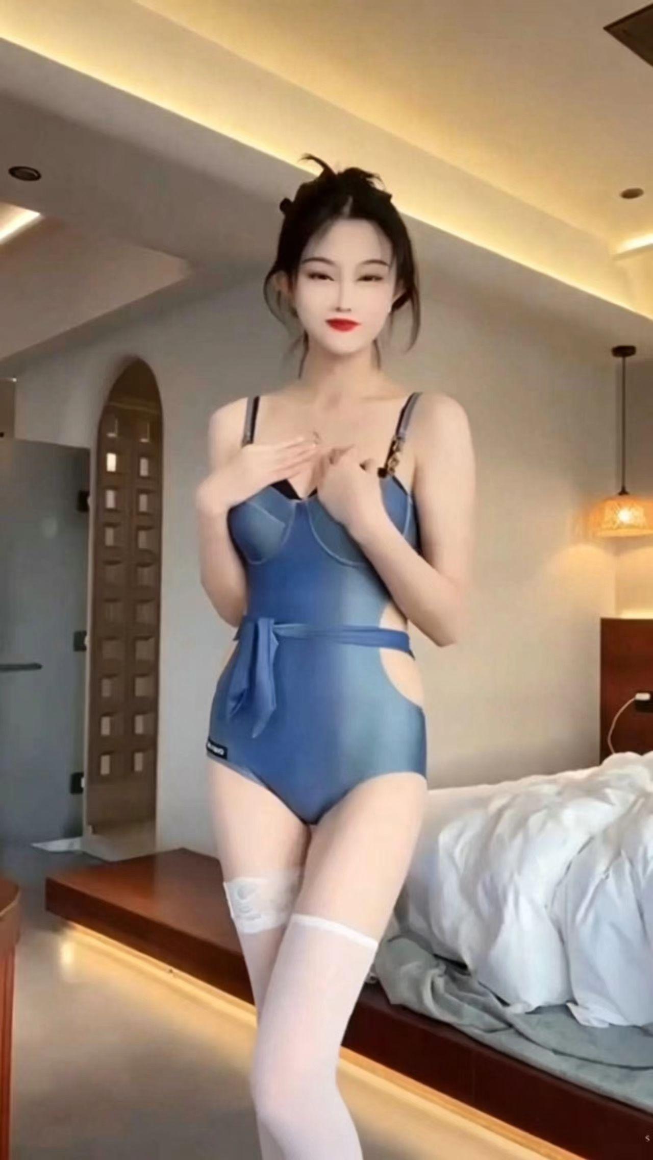 百万粉反差女神|辰妈吖 稀缺私拍写真合集🔥