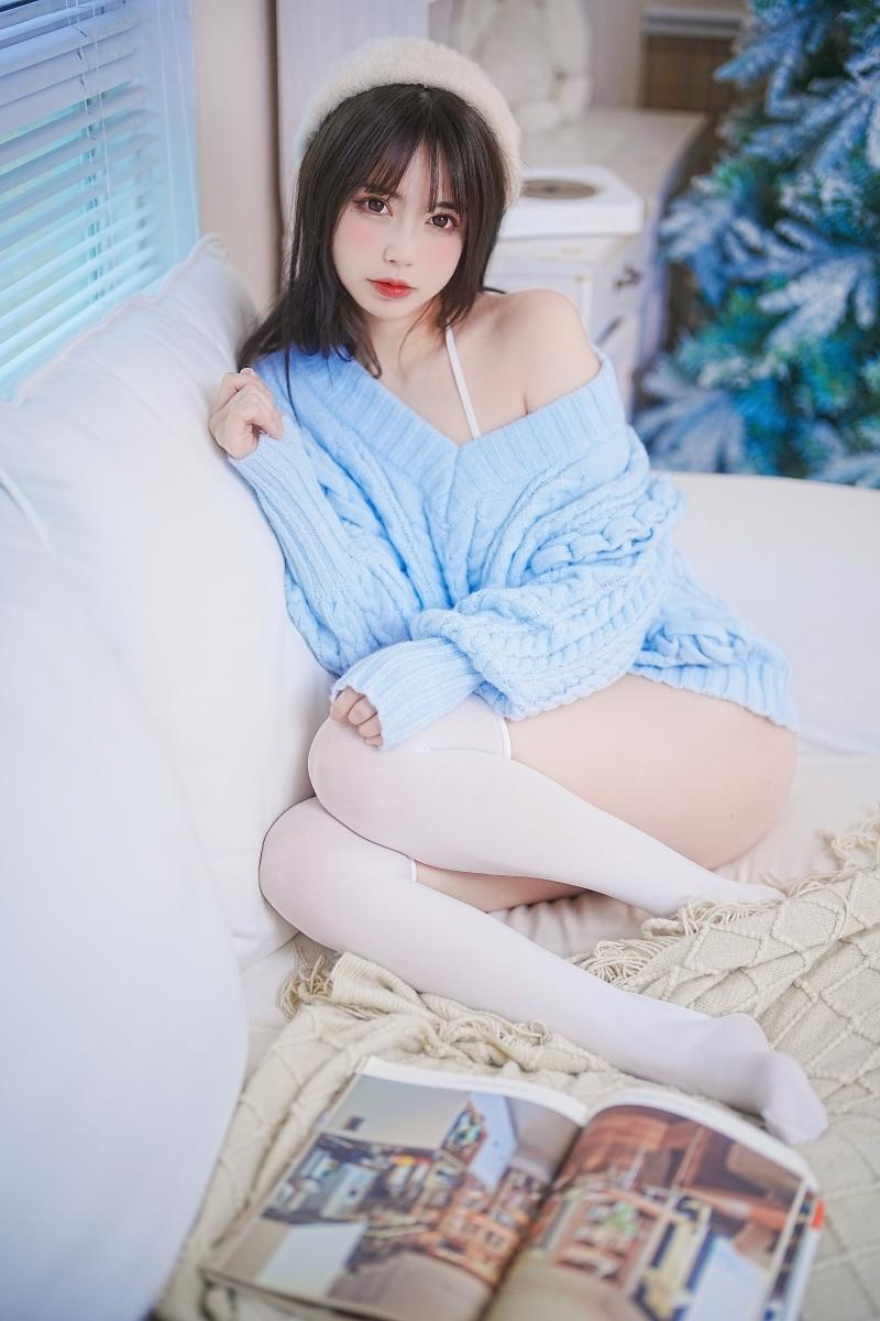 【超级漂亮】-Tina很妖孽呀 图片集 蓝色秋冬毛衣【27P-168MB】