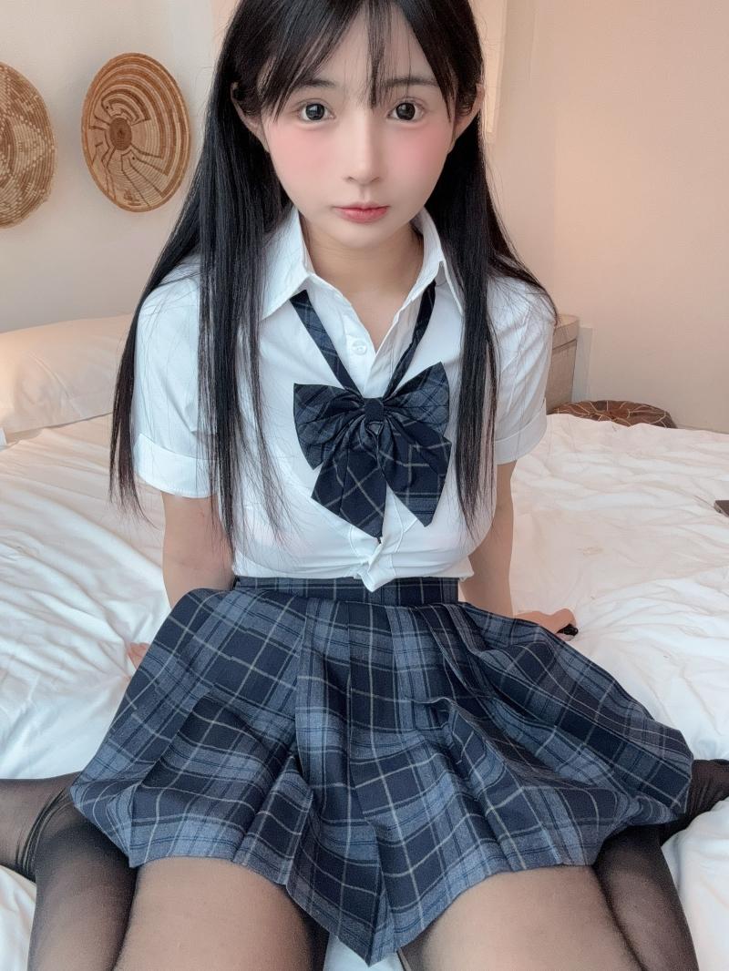 【值得珍藏】-桜井宁宁学妹制服JK【76P-2V-737MB】
