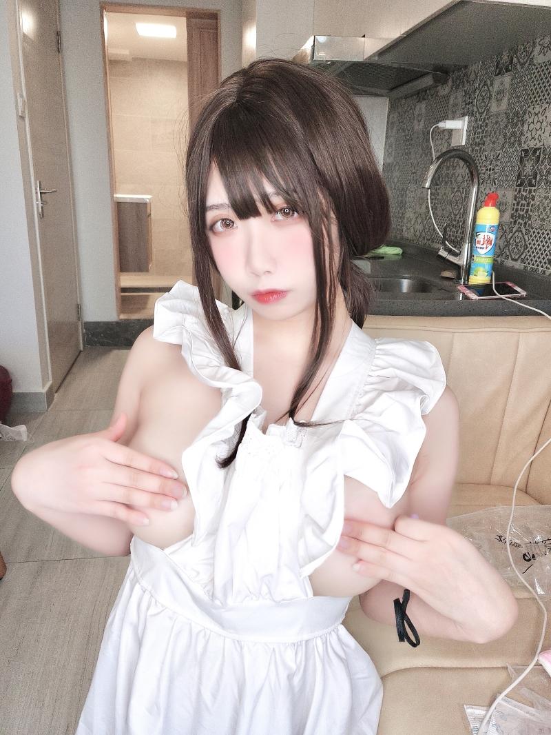 【快来一看】-贞子蜜桃 围裙自拍【44P1V-672MB】 【快来一看】-贞子蜜桃 围裙自拍【44P1V-672MB】