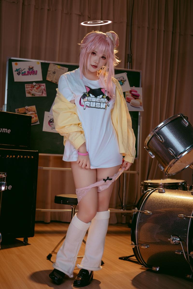 【性感美女】-是一只熊仔吗小夏乐队【50P-223MB】