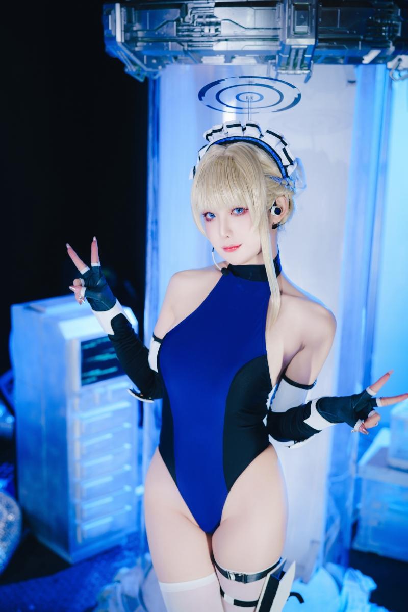 【完美coser】-封疆疆v 飞鸟马时竞泳 [41P-520MB]