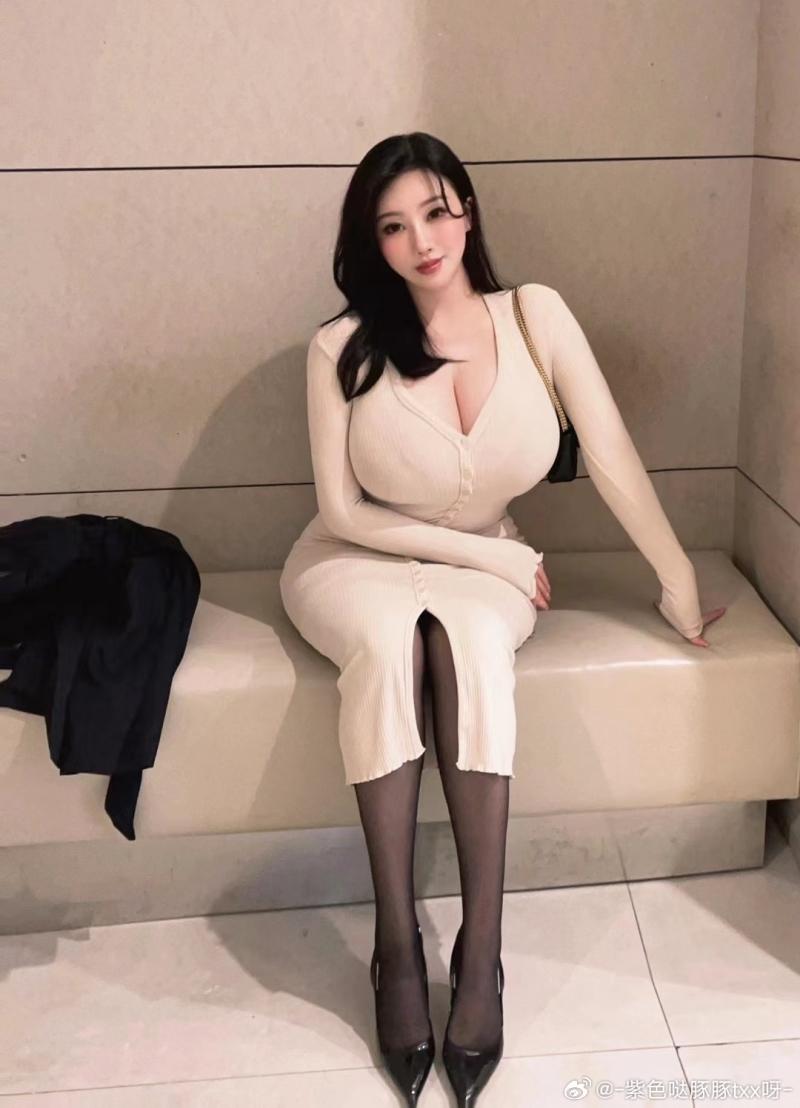 【优质作品】-紫色噠豚豚 Collection 2【90P-27.3MB】 【优质作品】-紫色噠豚豚 Collection 2【90P-27.3MB】