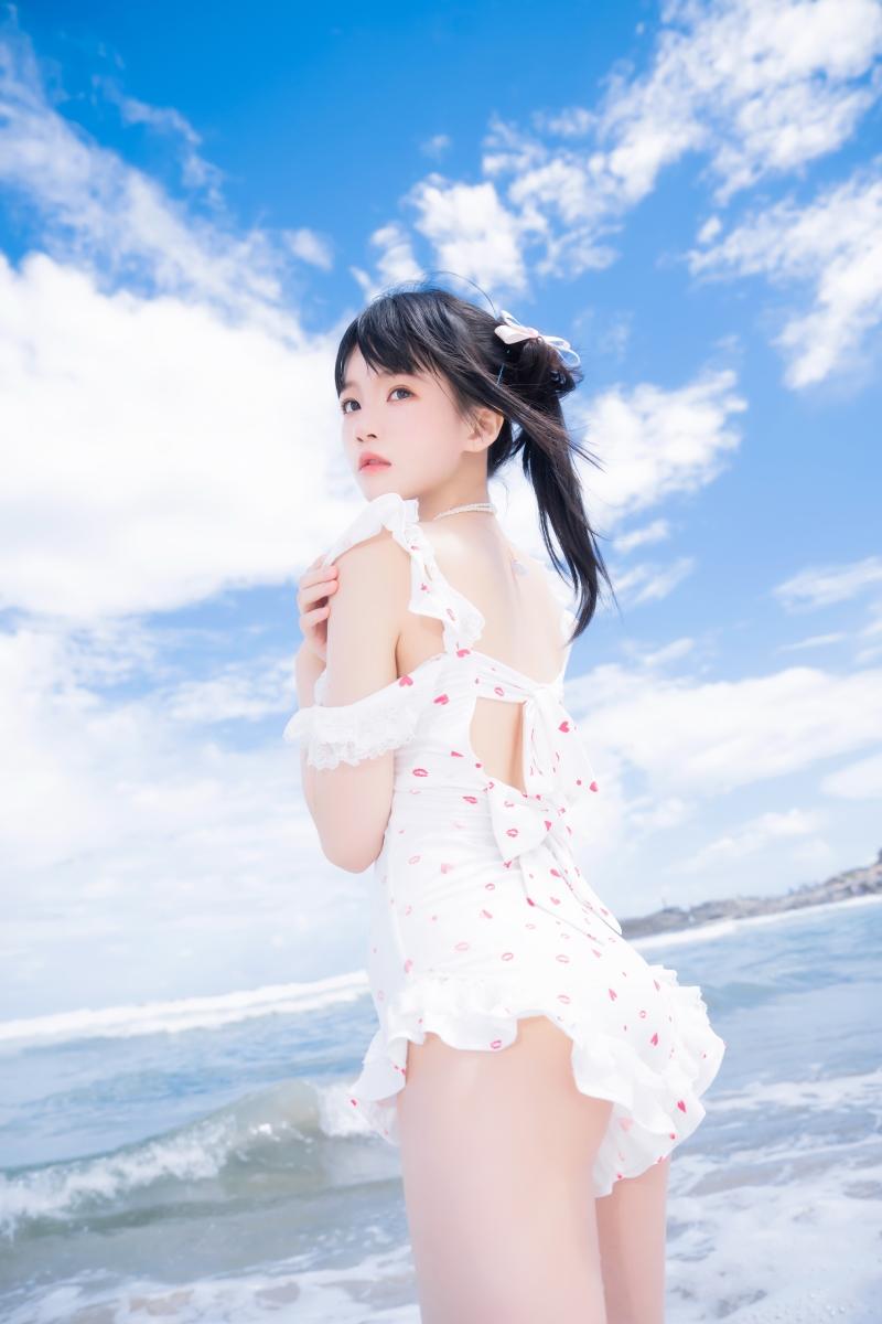 【非常赞】-桜桃喵 冰淇淋泳装【23P-170MB】