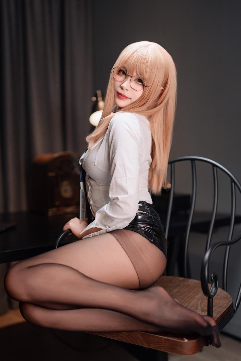 【优质作品】-轩萧学姐 艾玛OL【176P-2V826MB】