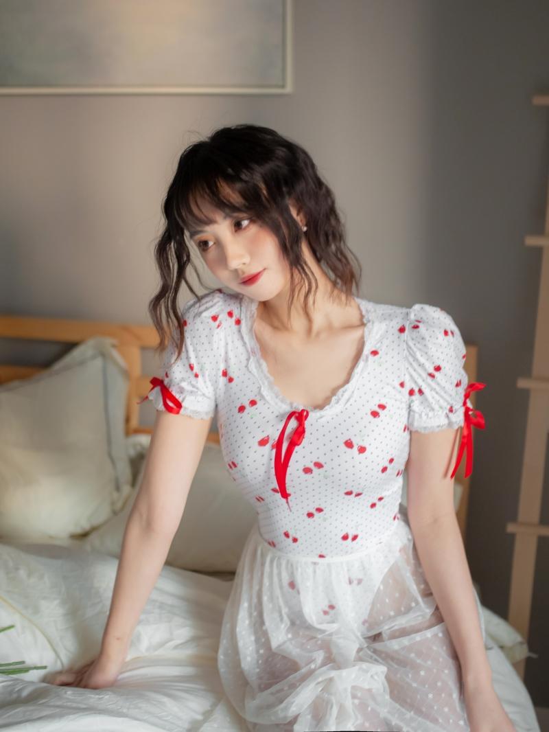 【快来一看】-念雪xc 红玫瑰【32P-235MB】