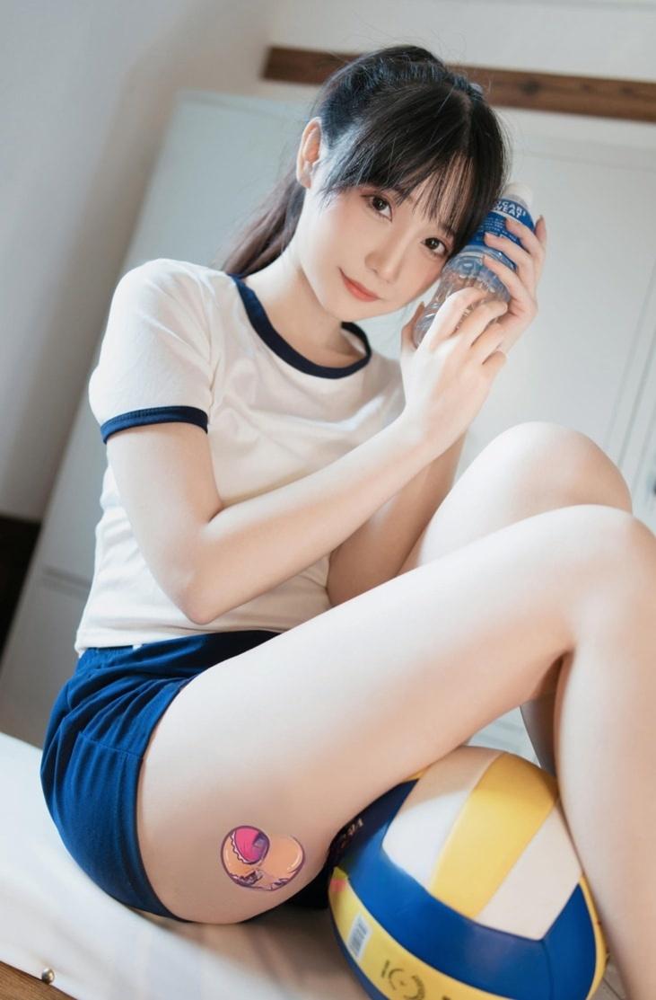 【精美作品】-焖焖碳体操服