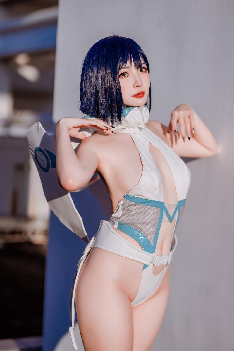 【小编强推】-二佐Nisa 国家队 莓战斗服-