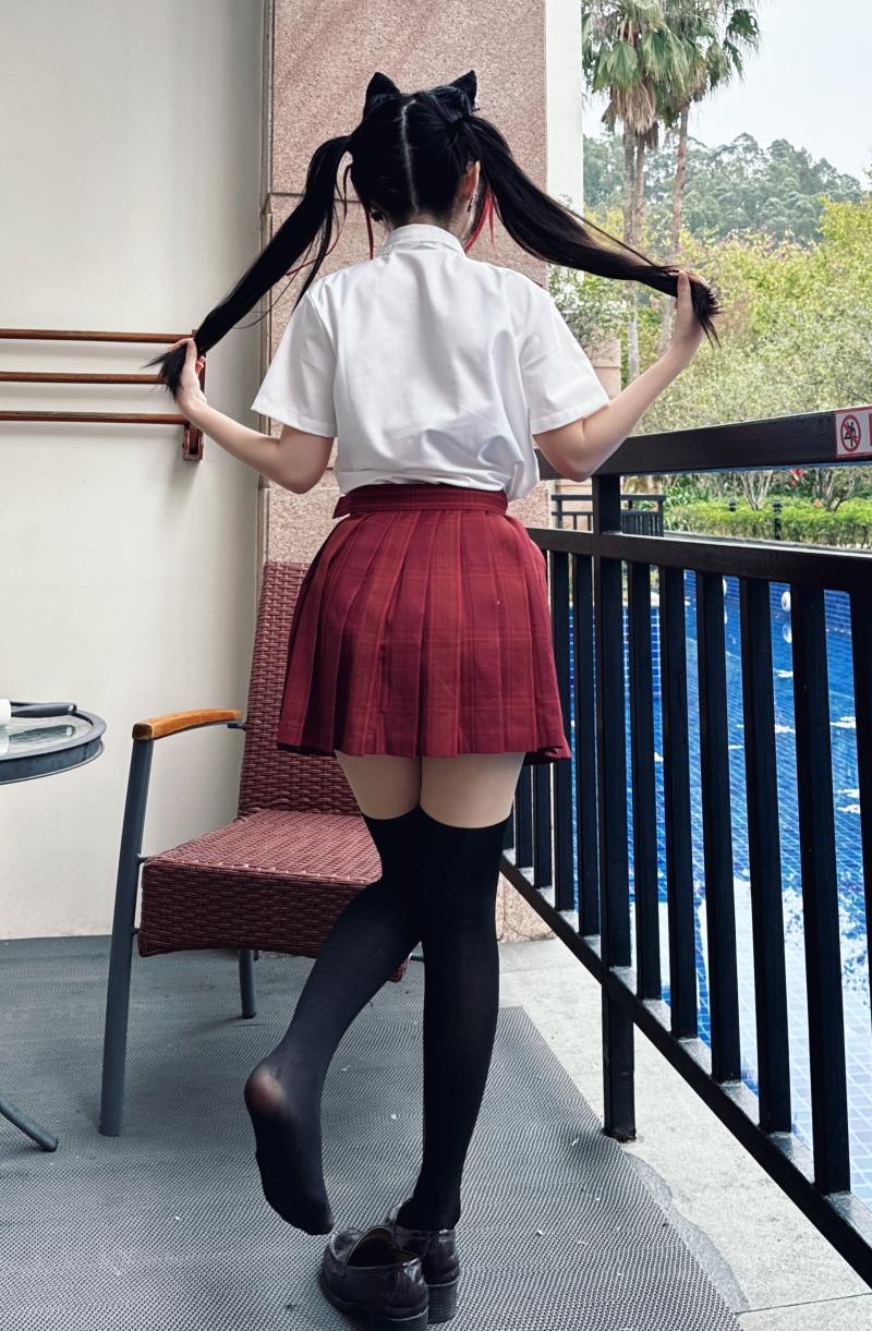 【高端精品】-不呆猫 温泉双马尾JK【22P-1V712MB】