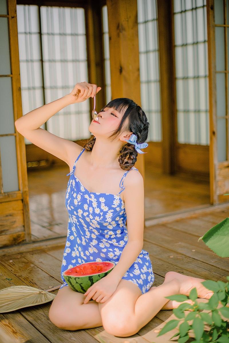 【精品资源】-miko酱ww 夏日回忆【57P-614MB】