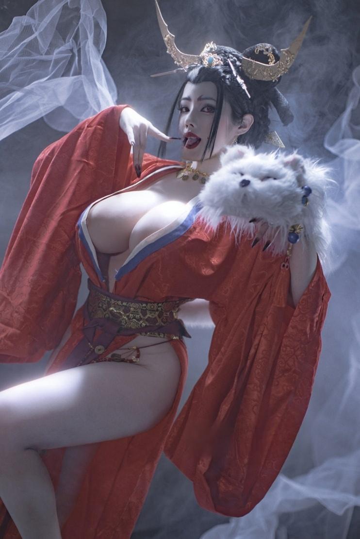 【coser推荐】-钛合金TiTi – 无常狐