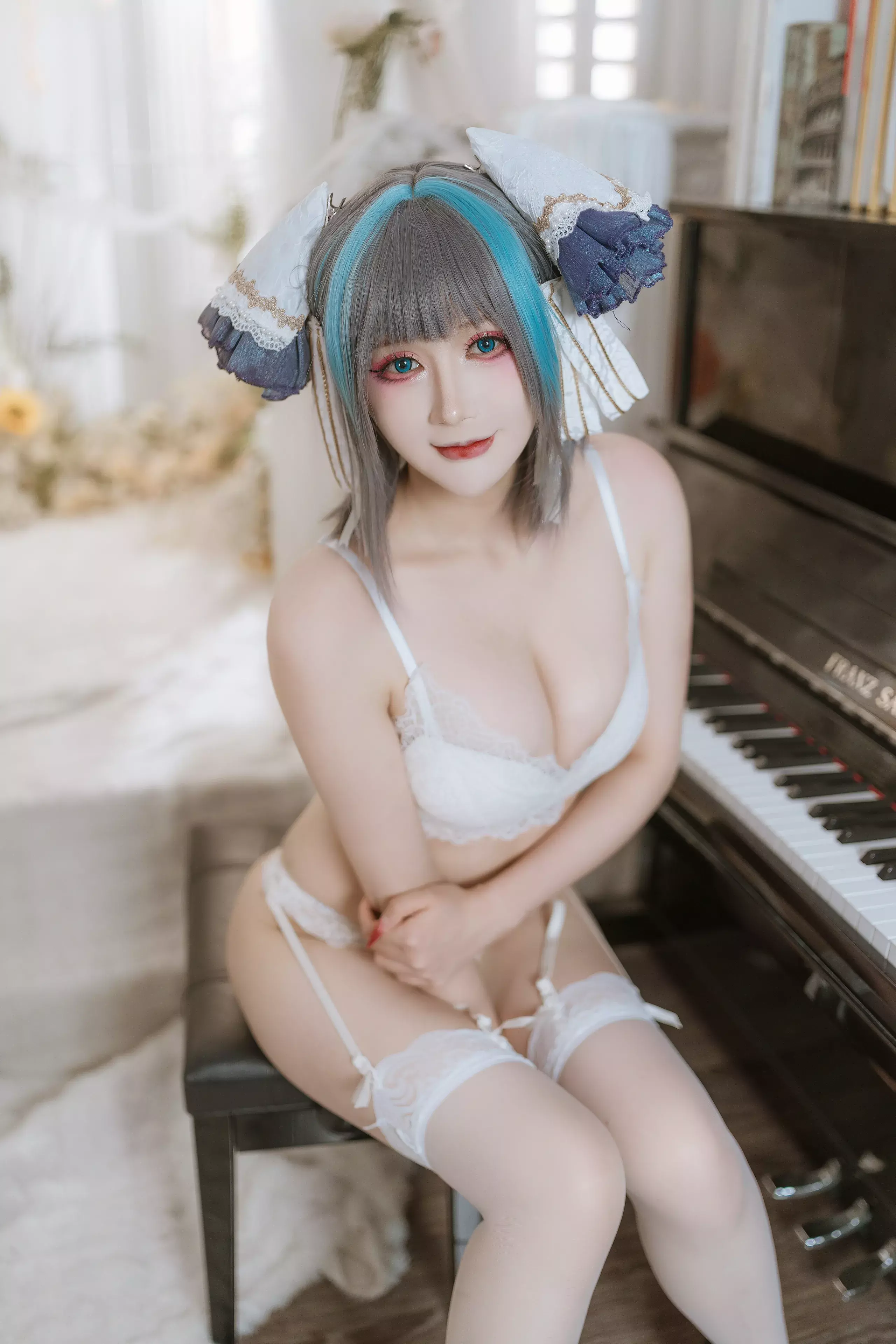 【完美coser】-兔胖胖柴郡 礼服【40P-17.3MB】